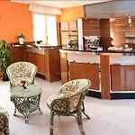 מלון Moderna