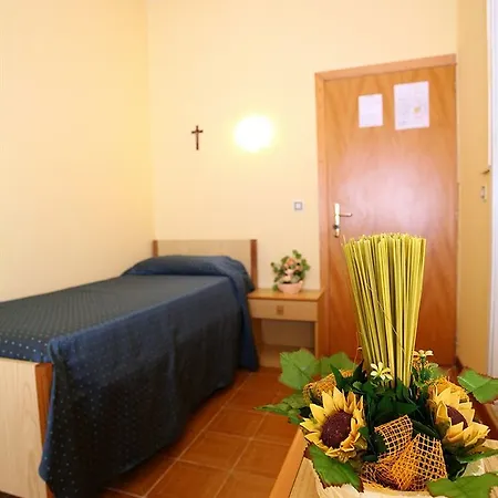 Hotel Moderna 3*